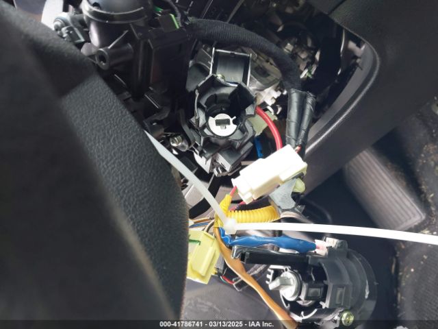 3KPF24AD8KE080266 KIA Forte Lxs