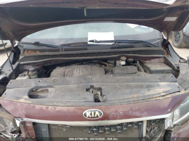KNDMB5C12G6211589 KIA SEDONA LX
