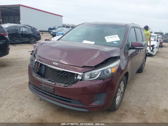 KNDMB5C12G6211589 KIA SEDONA LX