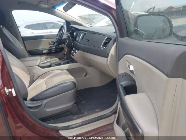 KNDMB5C12G6211589 KIA SEDONA LX