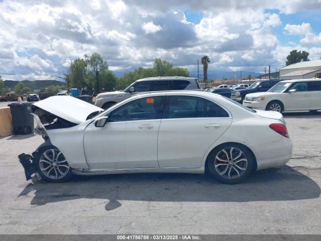55SWF4JB6GU177114 Mercedes-Benz C 300 Luxury/sport