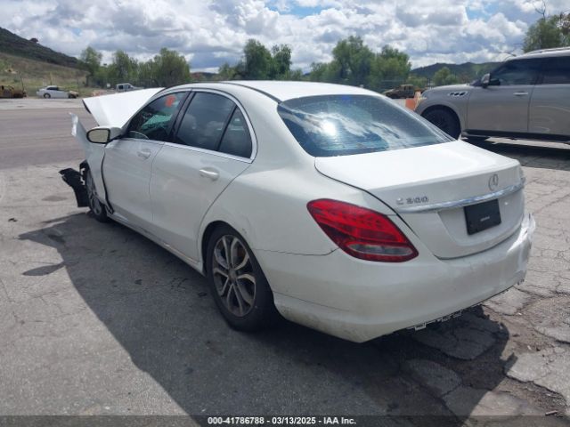 55SWF4JB6GU177114 Mercedes-Benz C 300 Luxury/sport