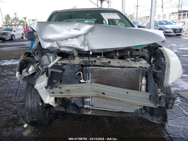 3N1CN7AP3EL850625 Nissan Versa 1.6 S