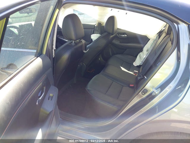 3N1AB8DV6NY204322 Nissan Sentra Sr Xtronic Cvt