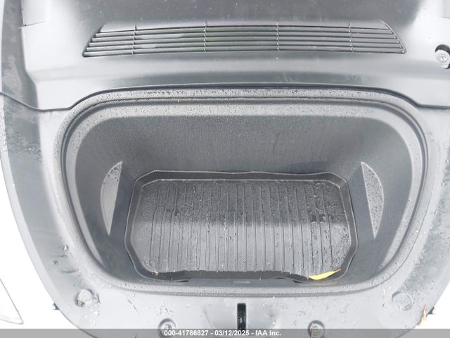 2021 TESLA MODEL Y 5YJYGDEFXMF230350 Photo 9