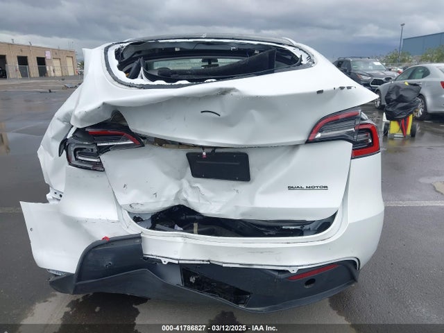 5YJYGDEFXMF230350 Tesla 2021