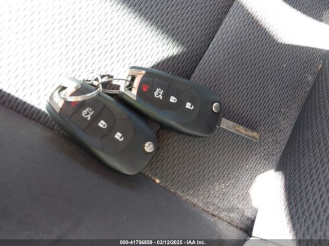 1G1BC5SM1J7221878 Chevrolet Cruze Ls Auto