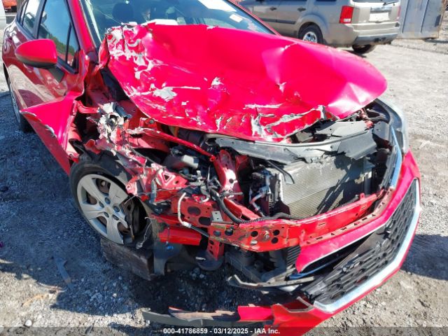 1G1BC5SM1J7221878 Chevrolet Cruze Ls Auto