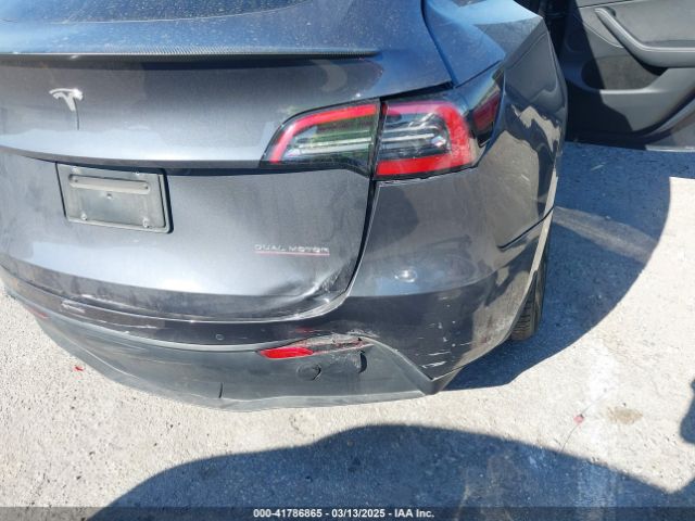 7SAYGDEF6NF540094 Tesla Model Y Performance Dual Motor All-wheel Drive