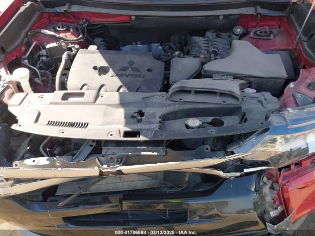 JA4AD2A39JZ055230 Mitsubishi Outlander Es