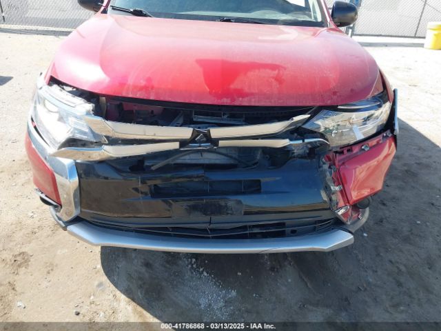 JA4AD2A39JZ055230 Mitsubishi Outlander Es