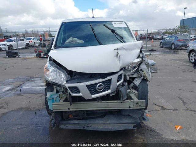3N6CM0KN8GK693197 Nissan NV200 SV