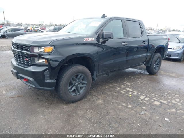 3GCPYCEF4MG147073 Chevrolet Silverado 1500 4wd  Short Bed Custom Trail Boss