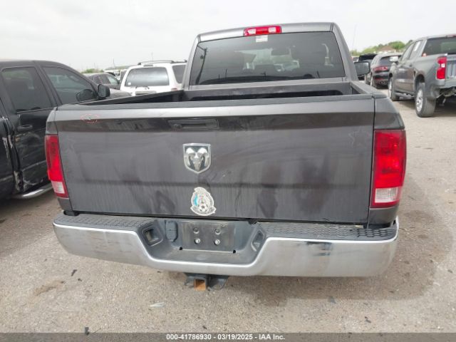 1C6RR6FT1LS147915 RAM 1500 Classic Tradesman  4x2 6'4 Box