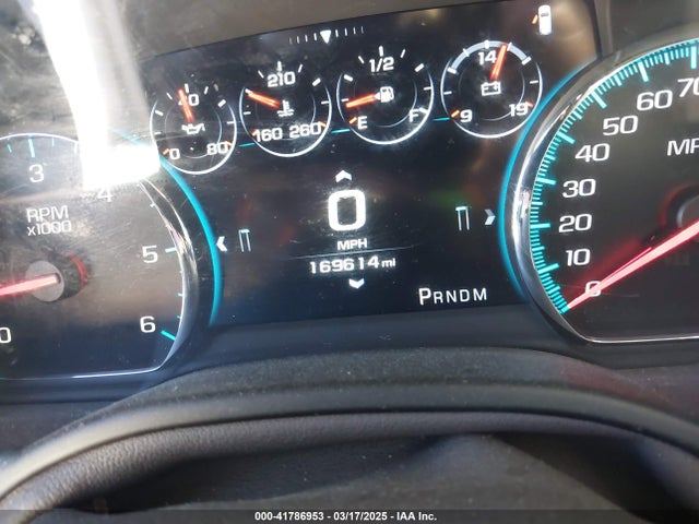Chevrolet Suburban Ltz 2016 1GNSCJKC4GR426946 Image 16