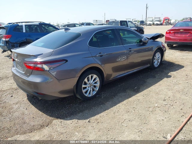 4T1C11AK3PU129350 Toyota CAMRY LE