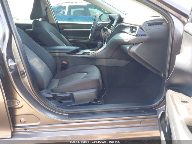4T1C11AK3PU129350 Toyota CAMRY LE