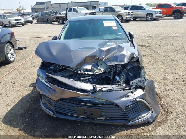 4T1C11AK3PU129350 Toyota CAMRY LE