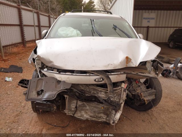 KNDME5C12G6144774 KIA Sedona Sx Luxury