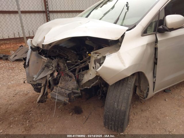 KNDME5C12G6144774 KIA Sedona Sx Luxury
