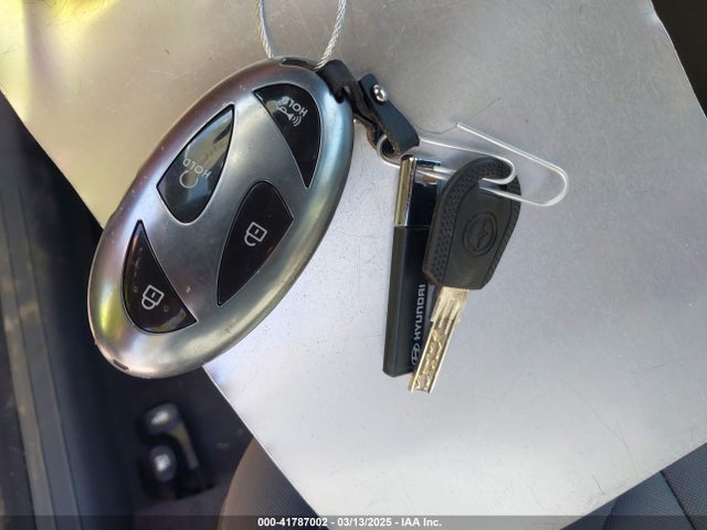 KMHLM4DG4RU688490 Hyundai ELANTRA SEL