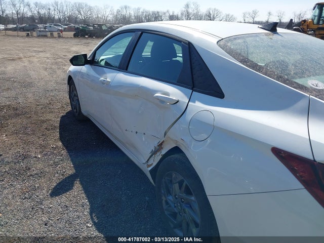 KMHLM4DG4RU688490 Hyundai ELANTRA SEL