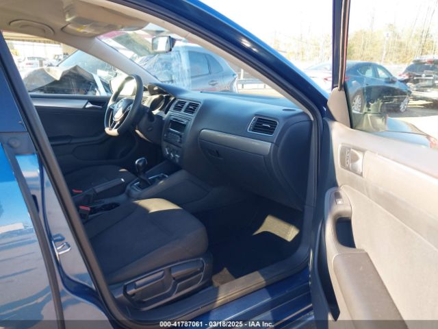 3VWD07AJ4FM285676 Volkswagen Jetta 1.8t Se