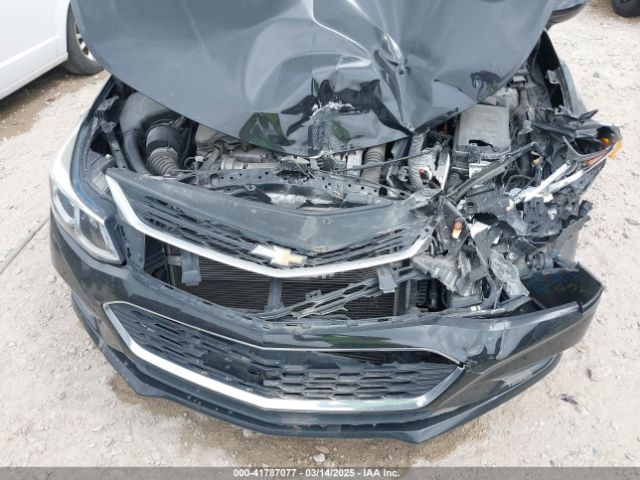 1G1BC5SM3J7210719 Chevrolet Cruze Ls Auto