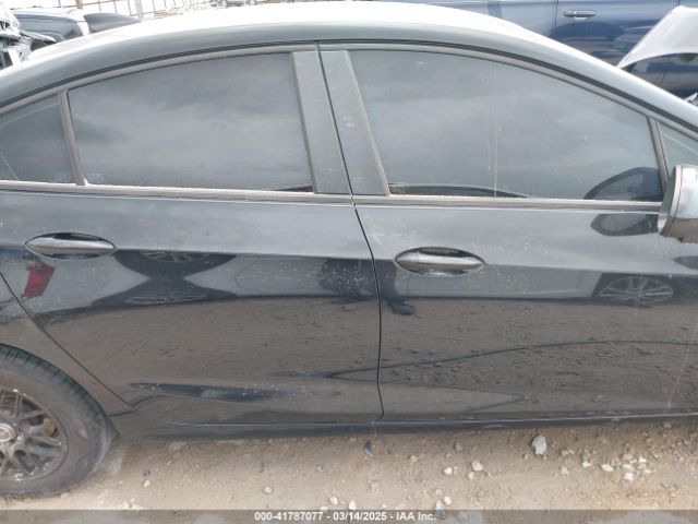 1G1BC5SM3J7210719 Chevrolet Cruze Ls Auto