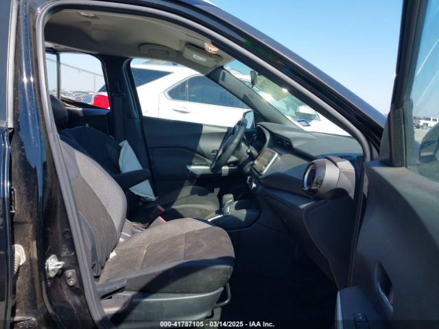 3N1CP5CU6KL509670 Nissan KICKS SV
