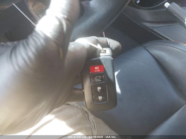 2T3JFREV7GW531617 Toyota RAV4 SE