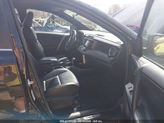 2T3JFREV7GW531617 Toyota RAV4 SE
