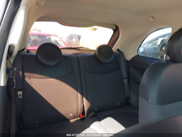 3C3CFFAR8ET236583 Fiat 500 POP