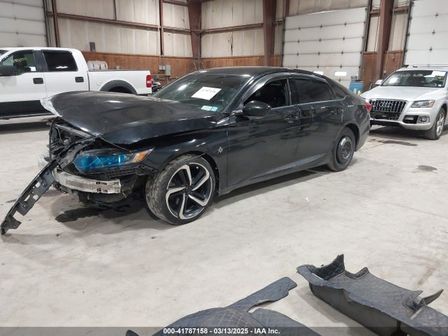 1HGCV1F34JA117714 Honda Accord Sport