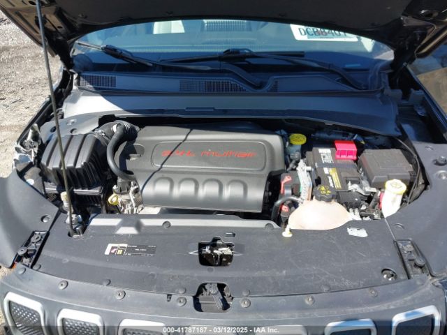 3C4NJCBB4NT140193 Jeep Compass Latitude Fwd