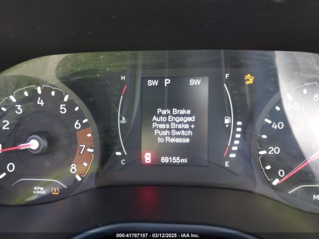 3C4NJCBB4NT140193 Jeep Compass Latitude Fwd