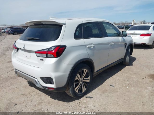 2020 MITSUBISHI OUTLANDER SPORT JA4AP3AU5LU011621 Photo 3