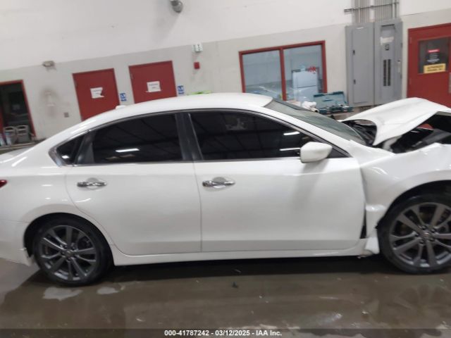 1N4AL3AP9JC271718 Nissan Altima 2.5 Sr