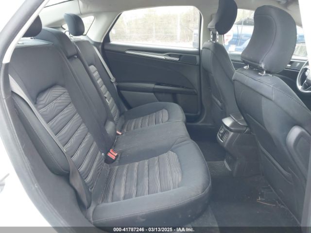 3FA6P0H79GR169473 Ford FUSION SE