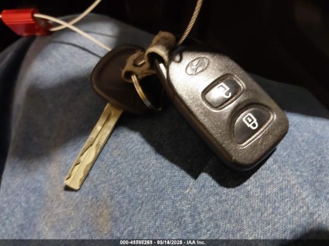 KM8JUCAG3EU897459 Hyundai TUCSON SE