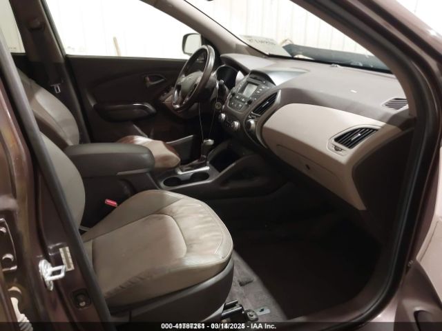 KM8JUCAG3EU897459 Hyundai TUCSON SE