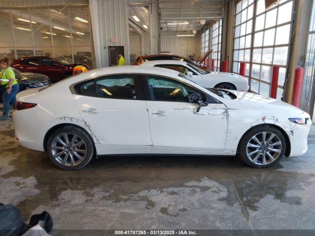 3MZBPABL2NM313697 Mazda Mazda3 Select