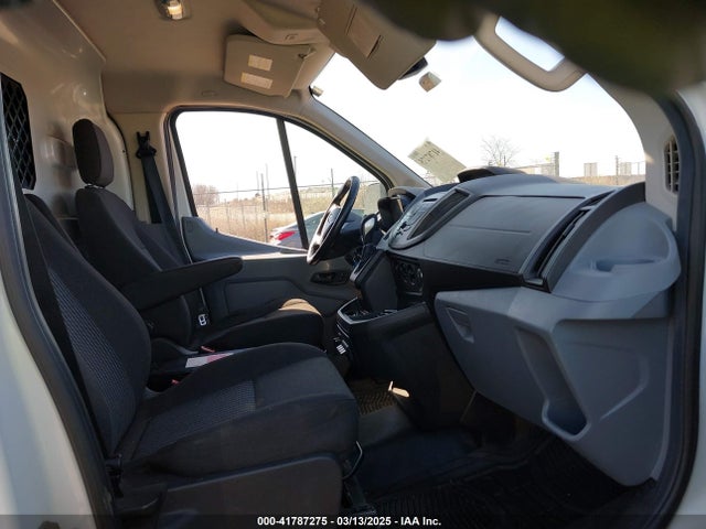 1FTYR1YM5GKB55440 Ford Transit-250
