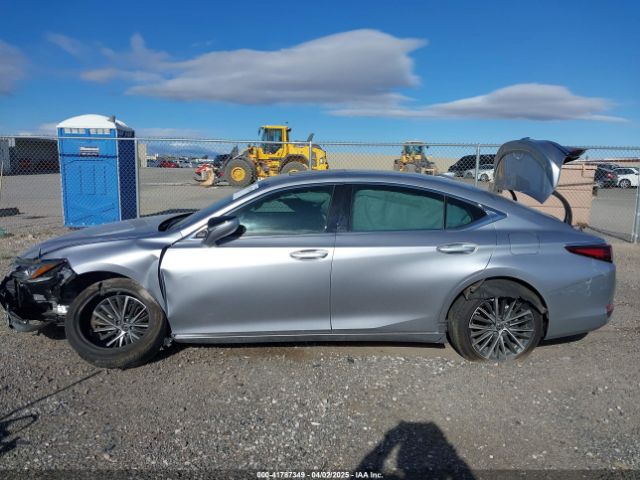 58ADA1C13SU061061 Lexus ES 300H