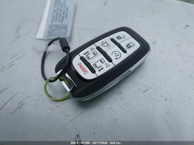 2C4RC1GG3SR537929 Chrysler Pacifica Limited