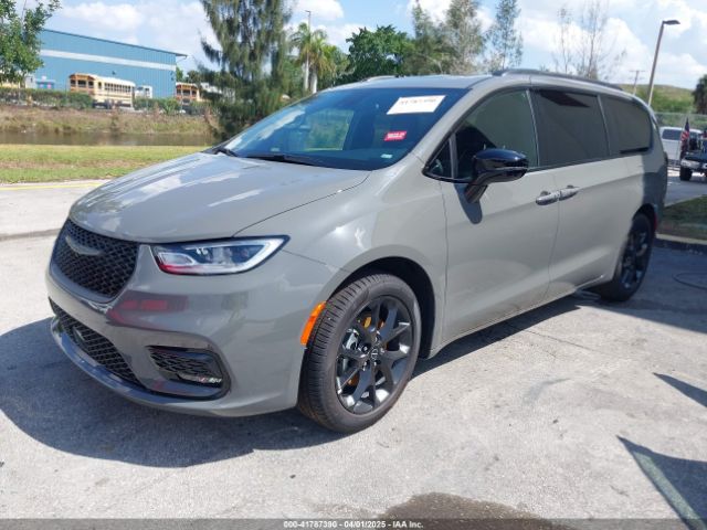 2C4RC1GG3SR537929 Chrysler Pacifica Limited