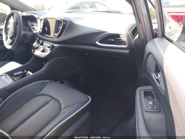 2C4RC1GG3SR537929 Chrysler Pacifica Limited