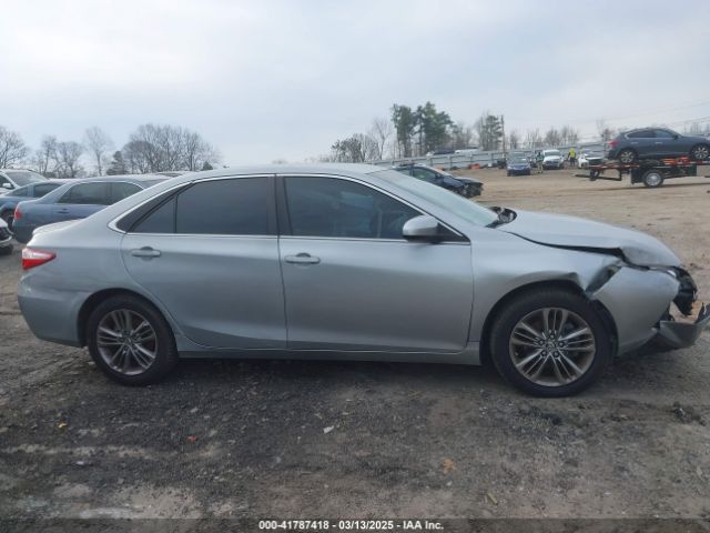 4T1BF1FK5FU956674 Toyota CAMRY SE