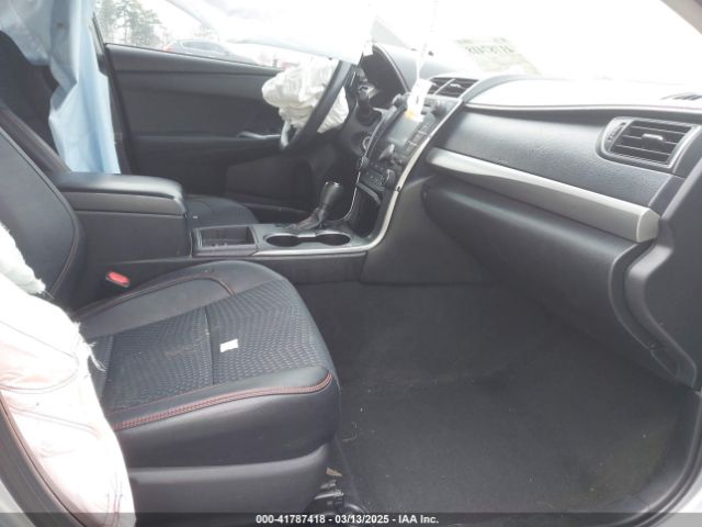 4T1BF1FK5FU956674 Toyota CAMRY SE