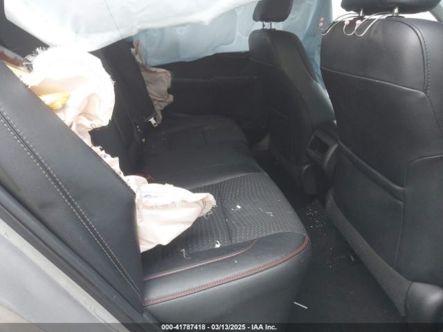 4T1BF1FK5FU956674 Toyota CAMRY SE